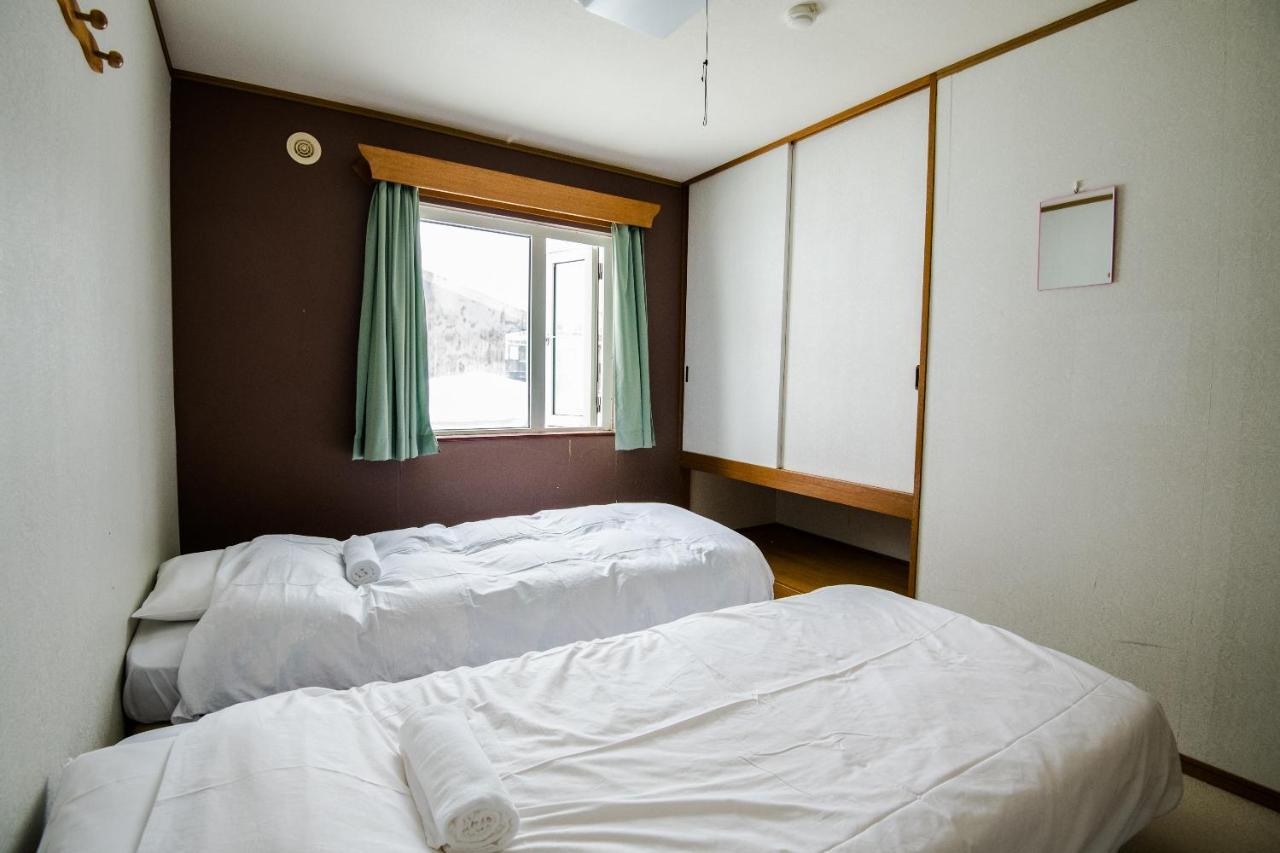 Ōmagari Absolute Niseko Lodge מראה חיצוני תמונה