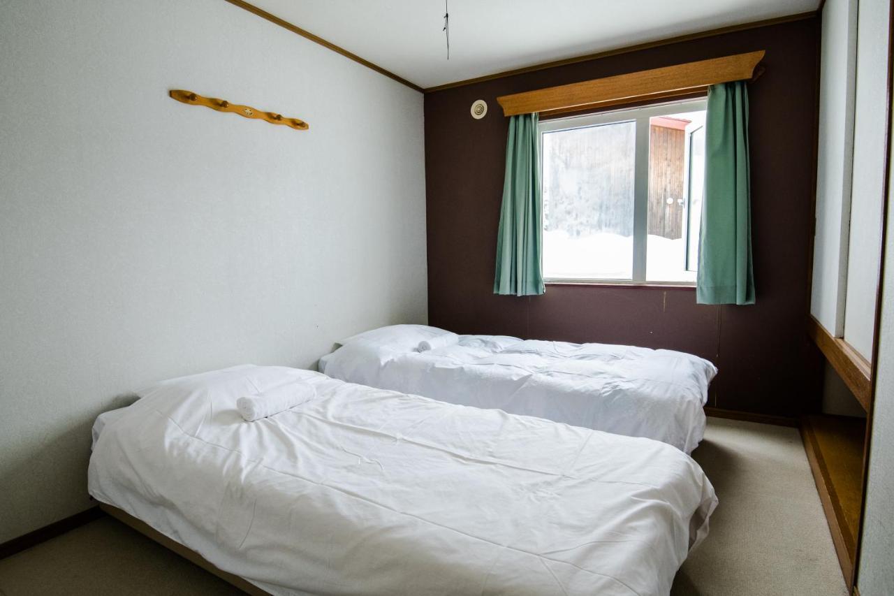 Ōmagari Absolute Niseko Lodge מראה חיצוני תמונה