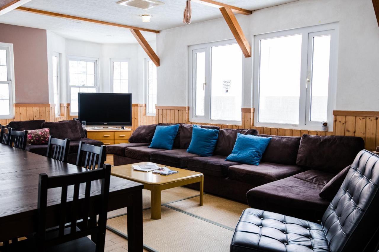 Ōmagari Absolute Niseko Lodge מראה חיצוני תמונה